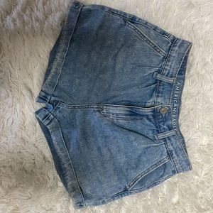 AE Mom Shorts